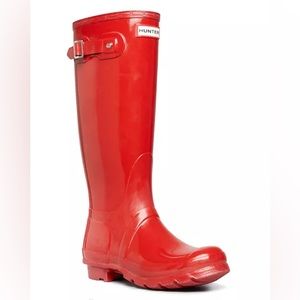 Hunter Rain boots- sold to me as NWT, look to be worn a few times